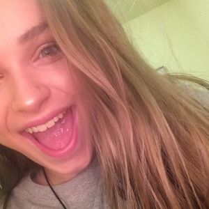 Meet your Posher, Cierra